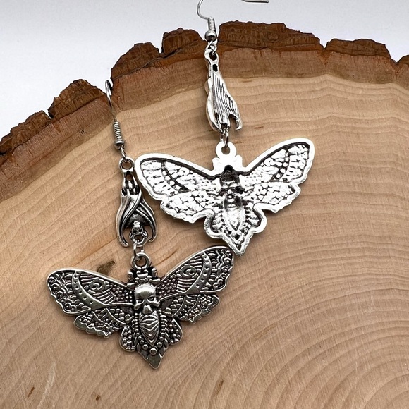 Silver Moth Skull Gothic Dangle Earrings - Picture 2 of 7
